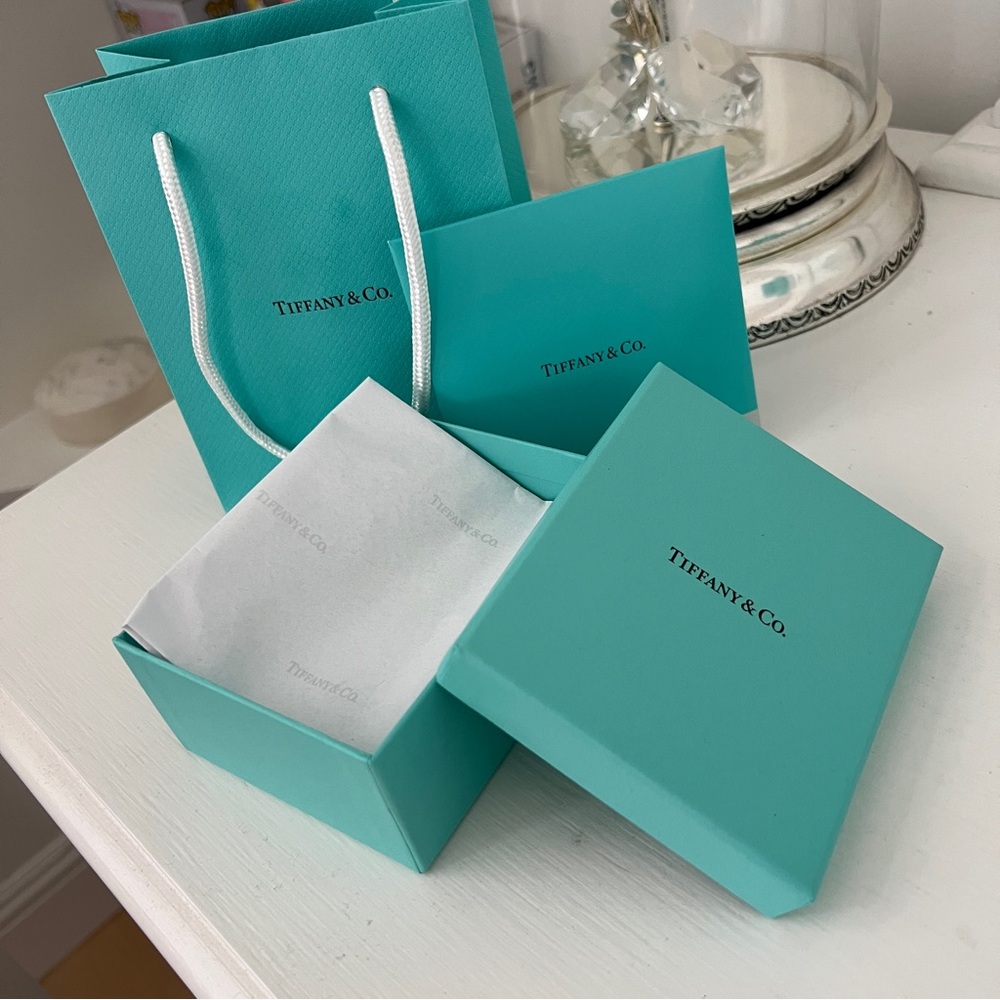 BRAND NEW Empty Tiffany & Co. Blue Gift Packaging Set